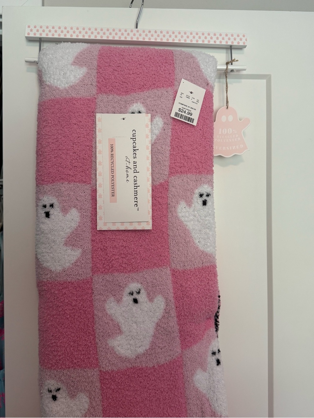 NWT Cupcakes & Cashmere Halloween Blanket